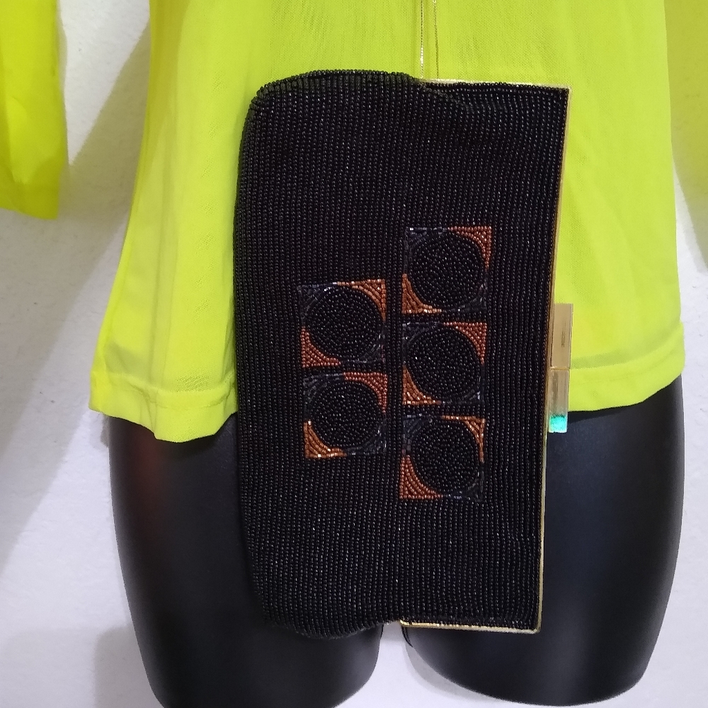 Walborg🖤💛 Clutch
